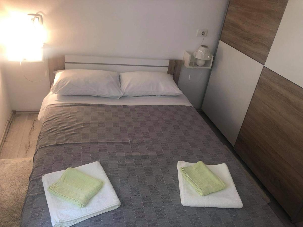 Apartmani Dokic Bale Kültér fotó