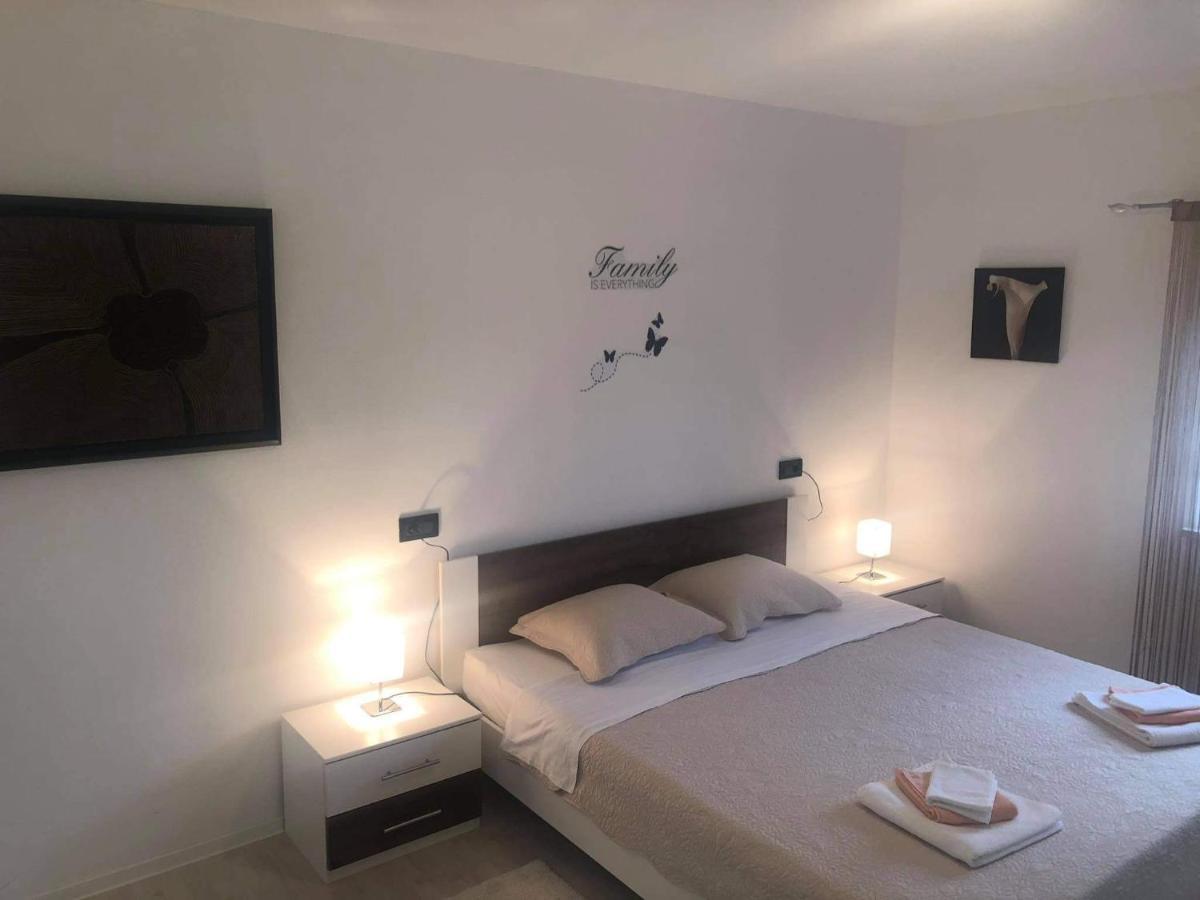 Apartmani Dokic Bale Kültér fotó