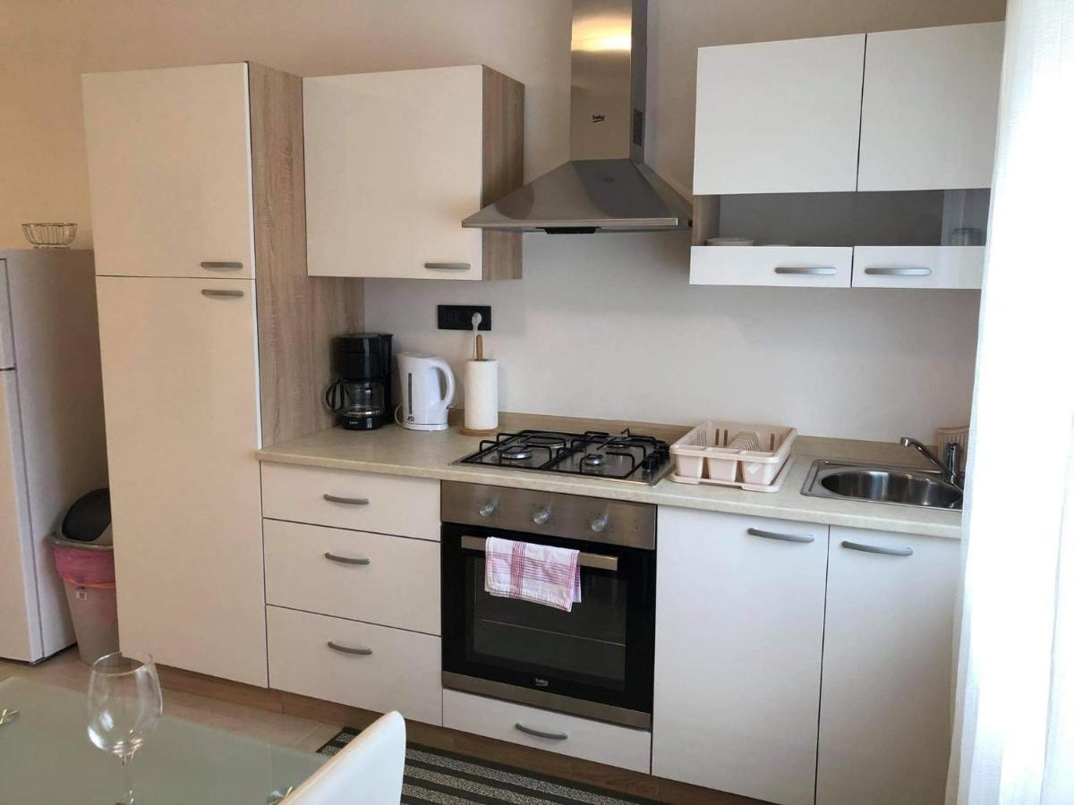 Apartmani Dokic Bale Kültér fotó