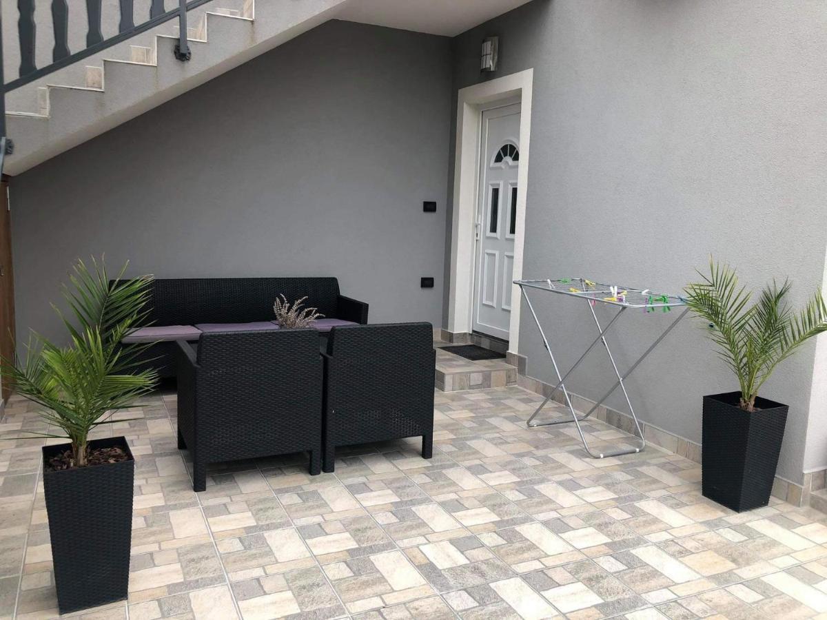 Apartmani Dokic Bale Kültér fotó